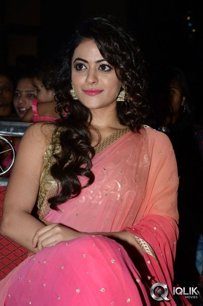 Shruti-Sodhi-at-Pataas-Movie-Audio-Launch